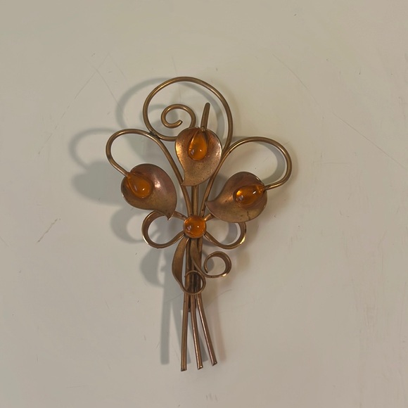 Vintage Flower Brooch. - Picture 2 of 6